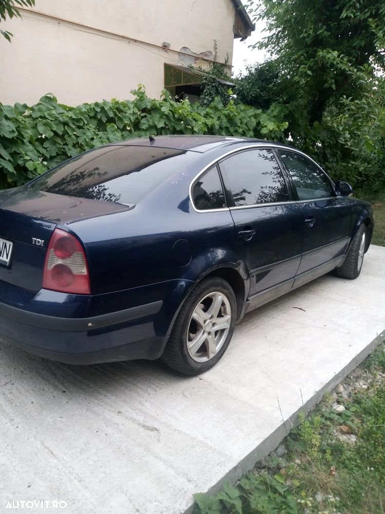 Volkswagen Passat 1.9TDI Basis - 10