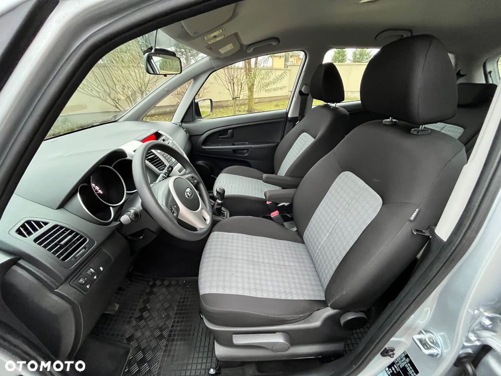 Kia Venga 1.4 M - 21