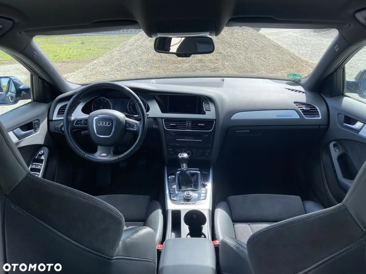 Audi A4 Avant 1.8 TFSI quattro S line Sportpaket (plus) - 25