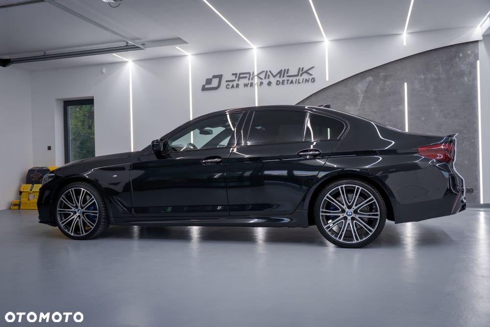 BMW Seria 5 540d xDrive M Sport sport - 14