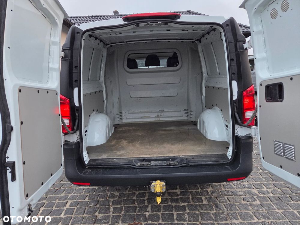 Mercedes-Benz Vito Mixto 5 miejsc - 7