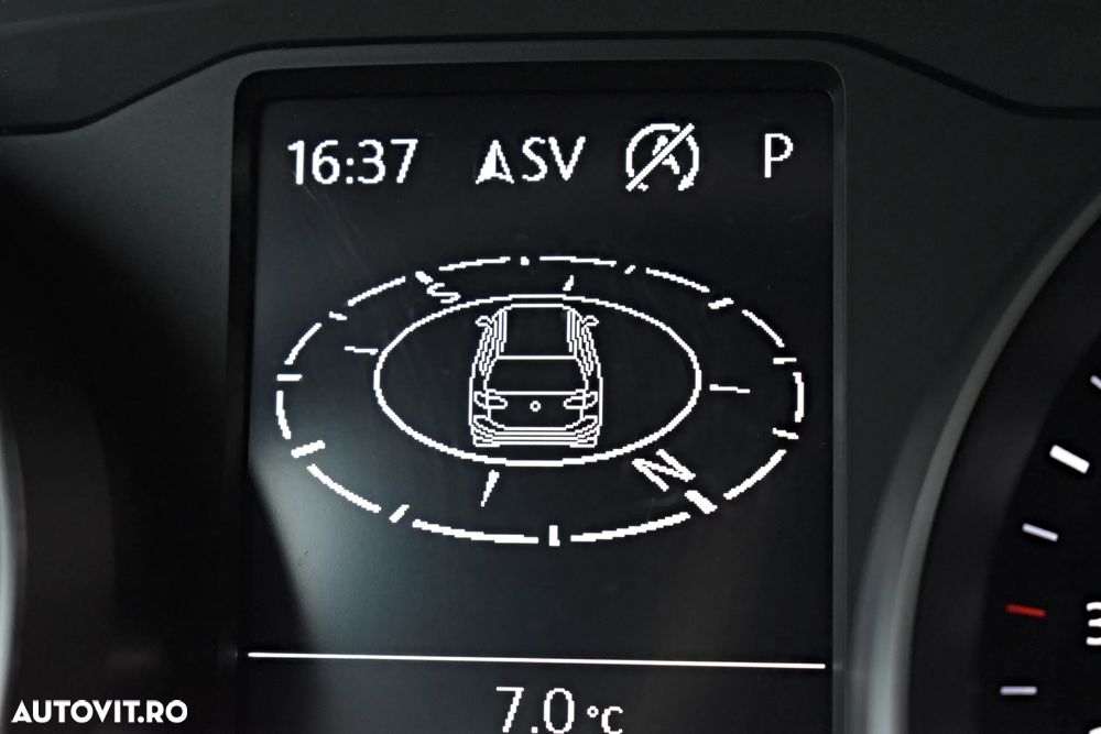 Volkswagen Passat Variant 2.0 TDI DSG (BlueMotion Technology) Comfortline - 22