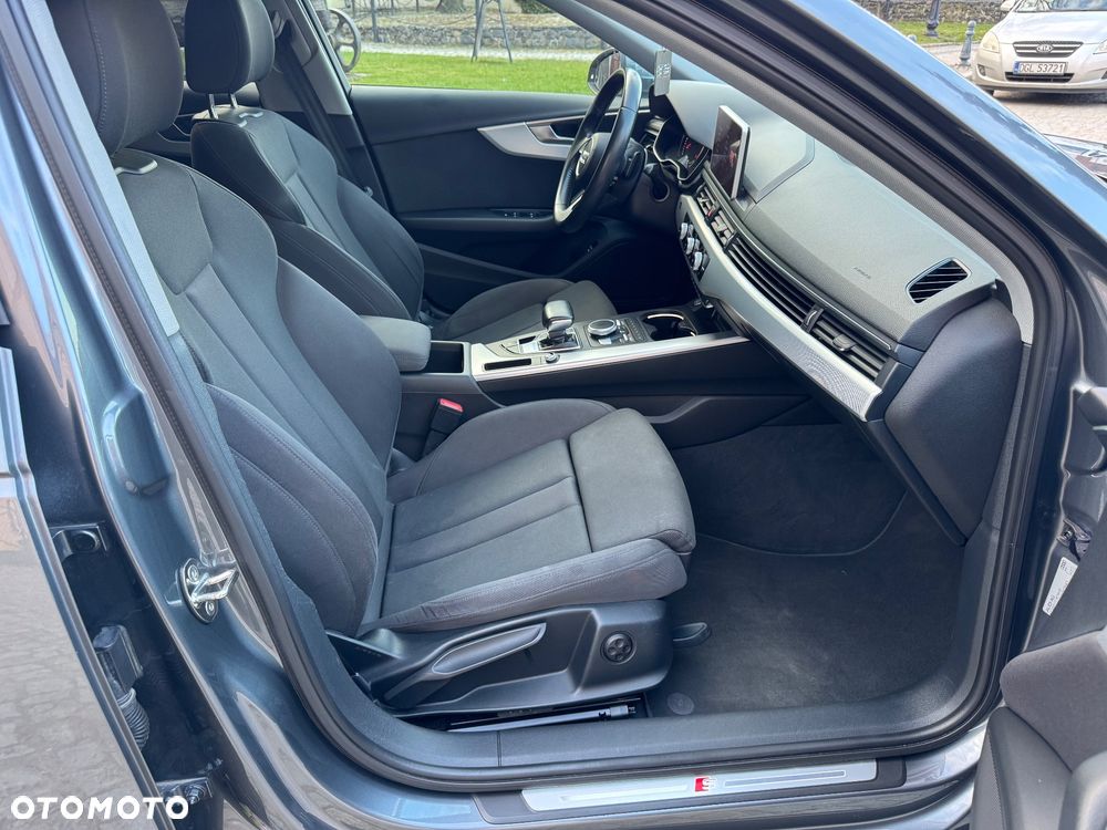 Audi A4 Avant 2.0 TDI S tronic - 19