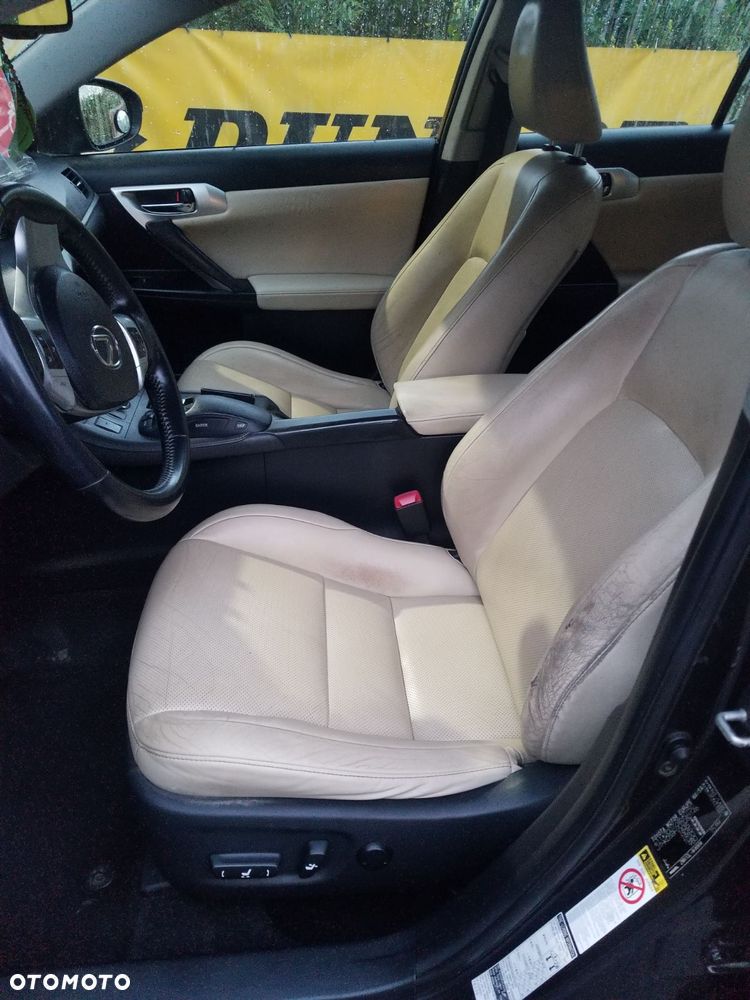 Lexus CT ver-200h-elegance - 14