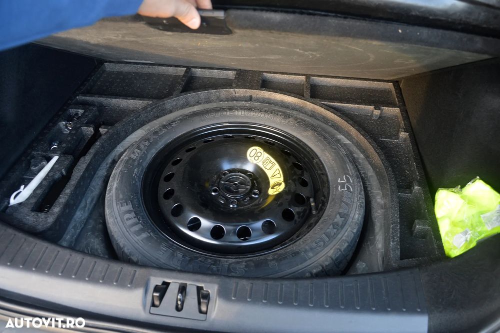 Ford Kuga 1.5 EcoBoost 4WD Aut. Titanium - 36