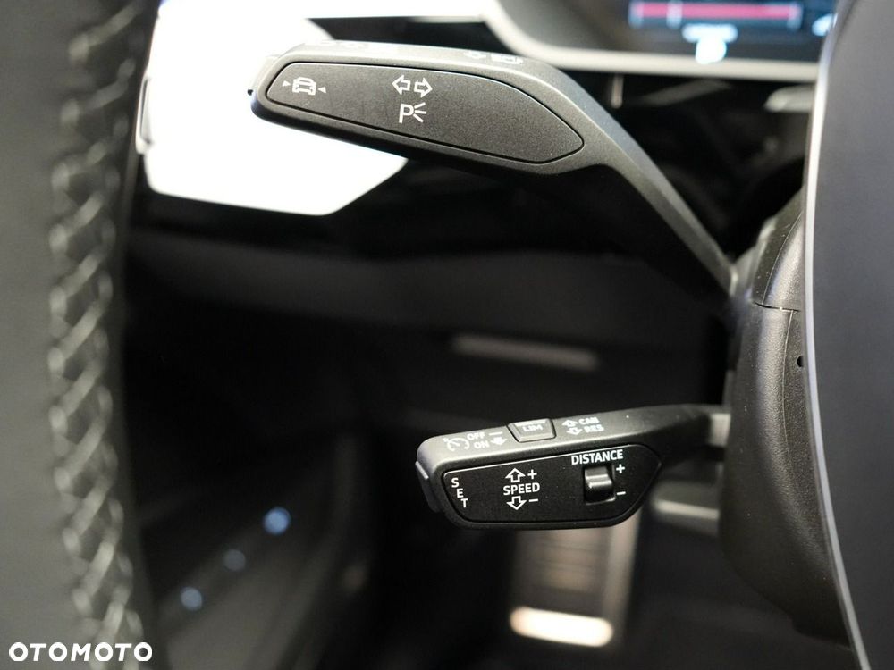 Audi SQ8 e-tron - 26