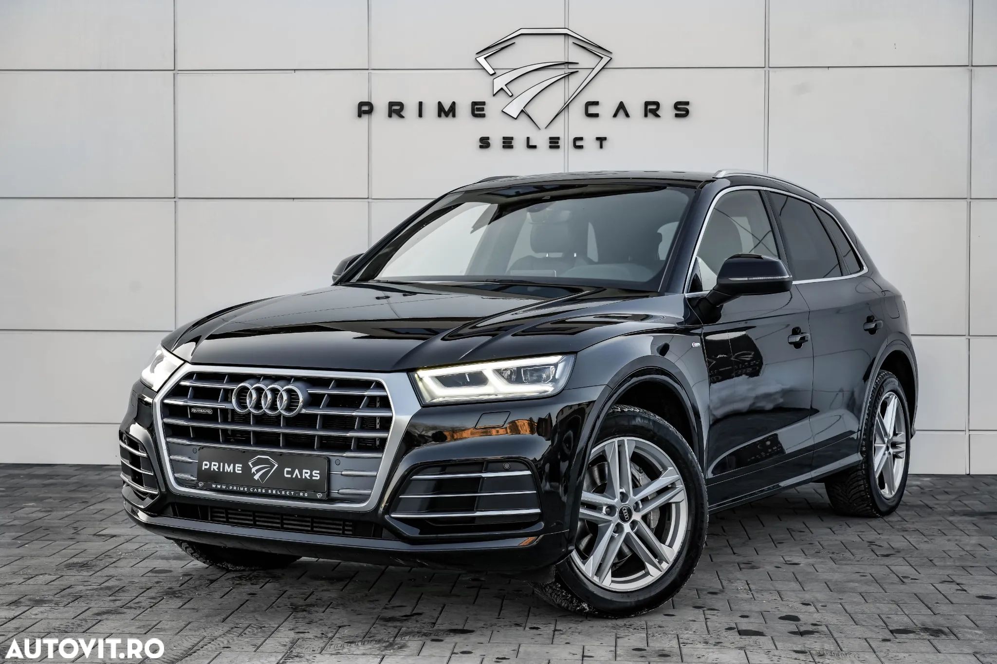 Audi Q5 50 TFSI e quattro S tronic sport - 1