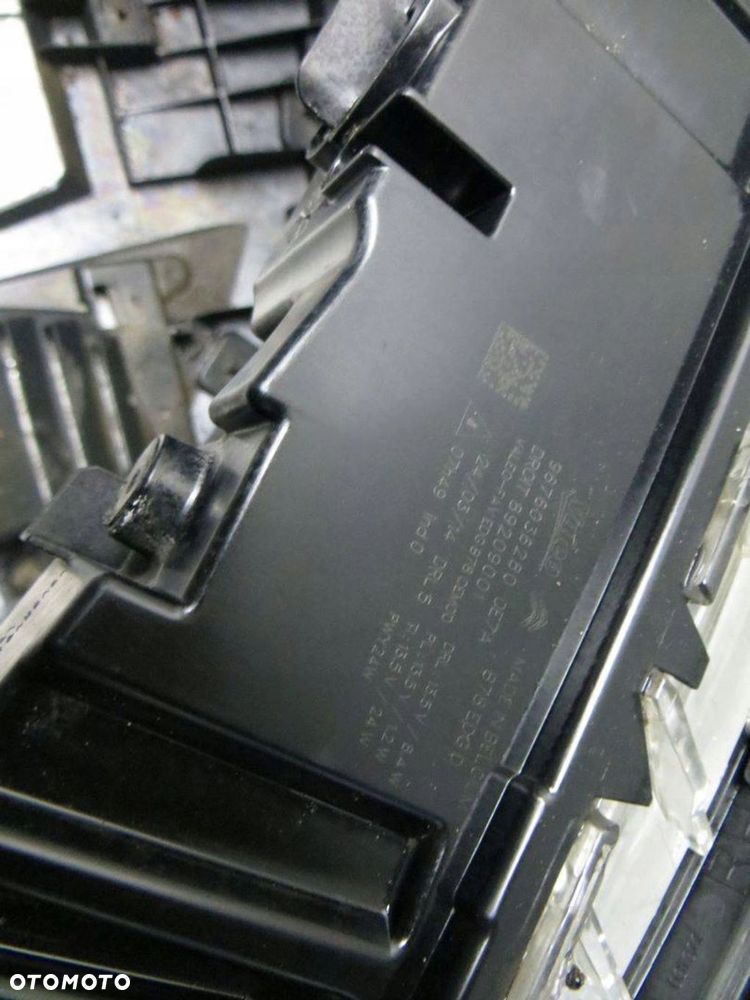 CITROEN C4 II PIACSSO ZDERZAK PRZÓD EHHC 13- - 8