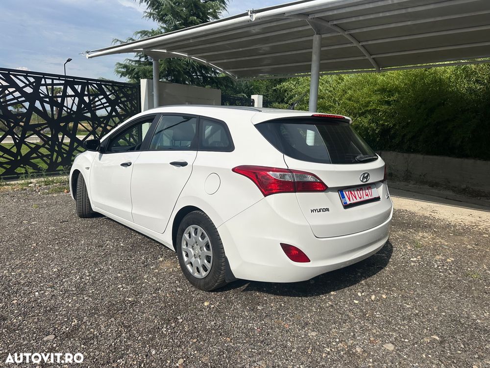 Hyundai i30 1.6 CRDI Classic - 3