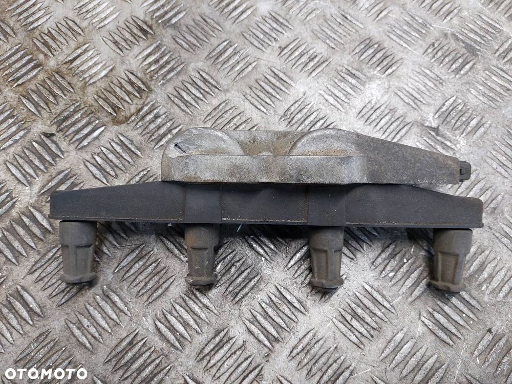 CEWKA ZAPŁONOWA SKODA FELICIA I 1.3 8V 047905104 - 1