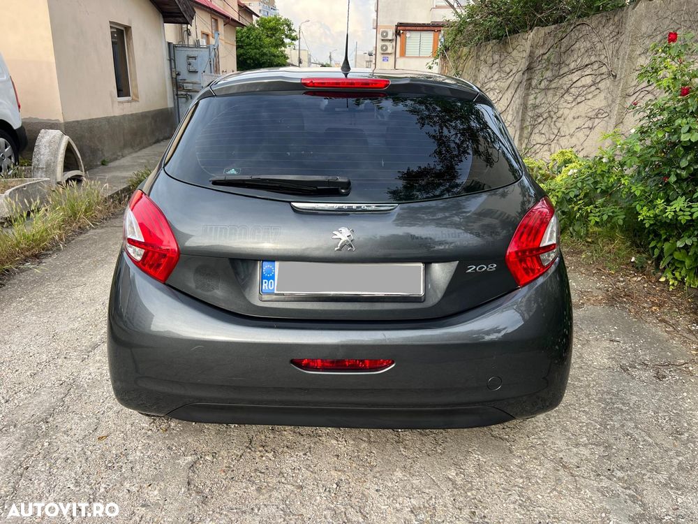 Peugeot 208 1.6 BlueHDi FAP Style - 18