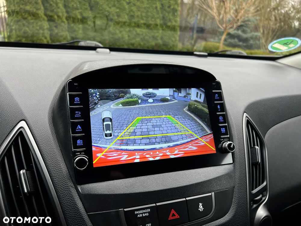 Hyundai ix35 1.6 2WD Fifa World Cup Edition - 32