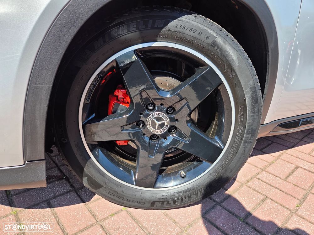 Mercedes-Benz GLA 200 (CDI) d 7G-DCT AMG Line - 14