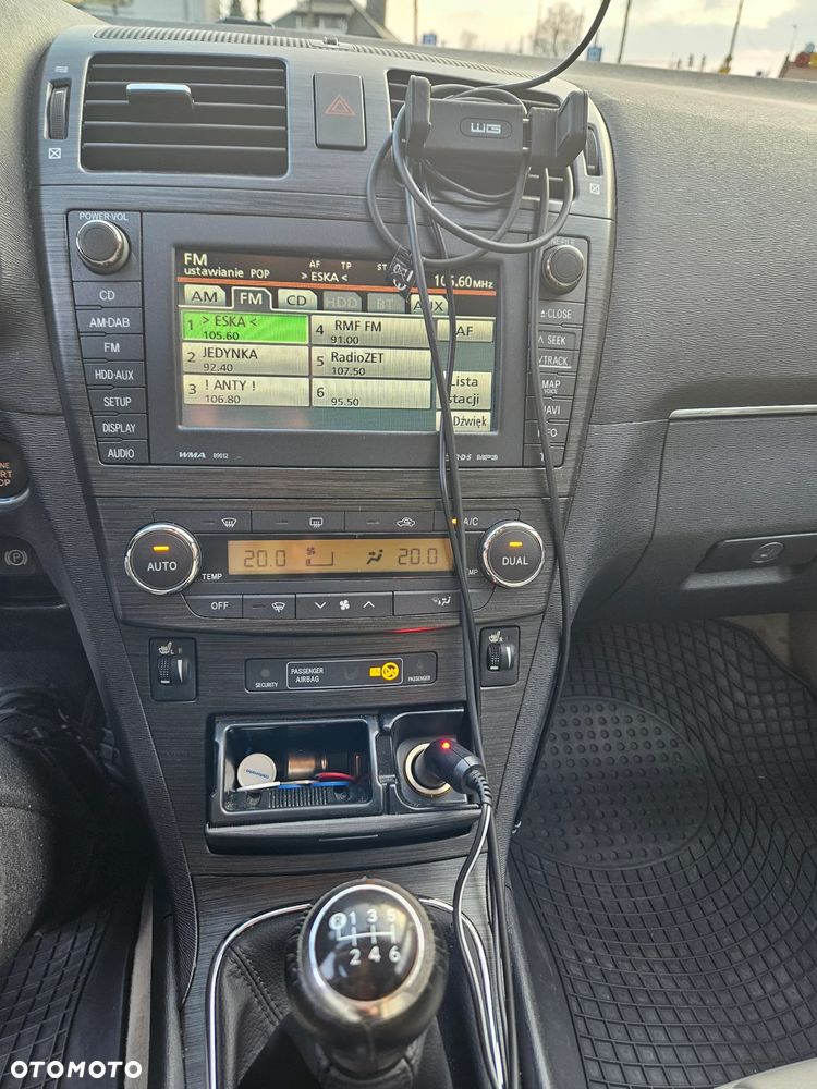 Toyota Avensis 2.2 D-CAT Prestige - 31