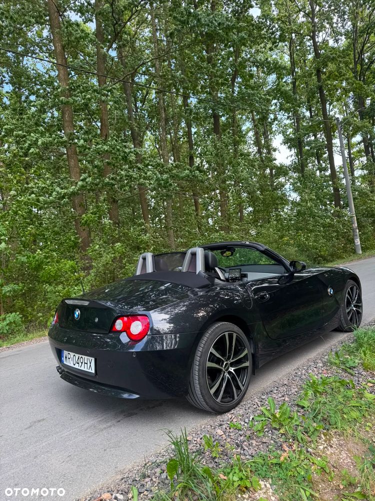 BMW Z4 2.2i - 12