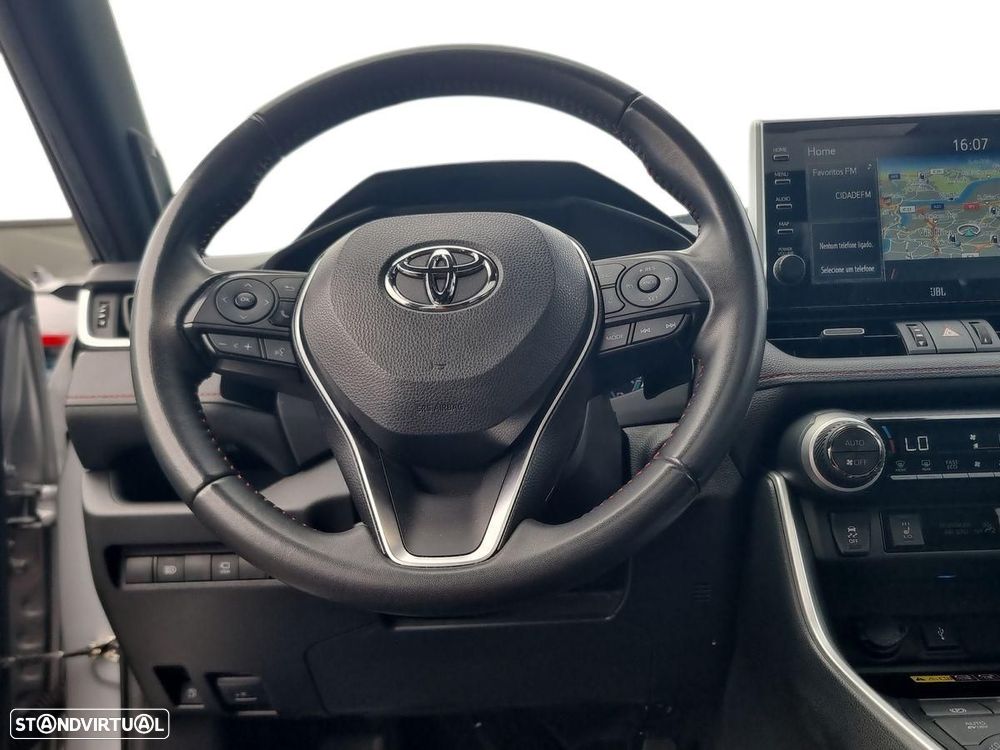 Toyota RAV4 - 10