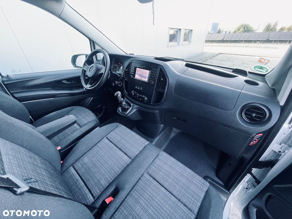 Mercedes-Benz Vito - 31