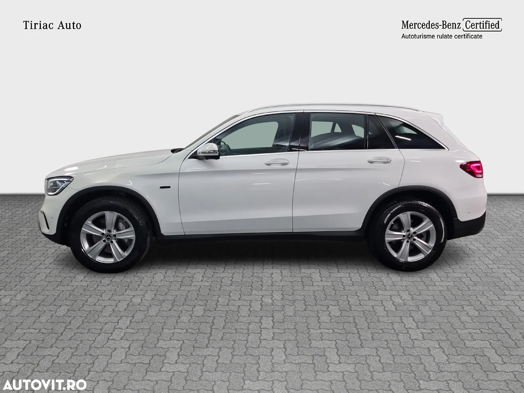Mercedes-Benz GLC 300 e 4MATIC - 3
