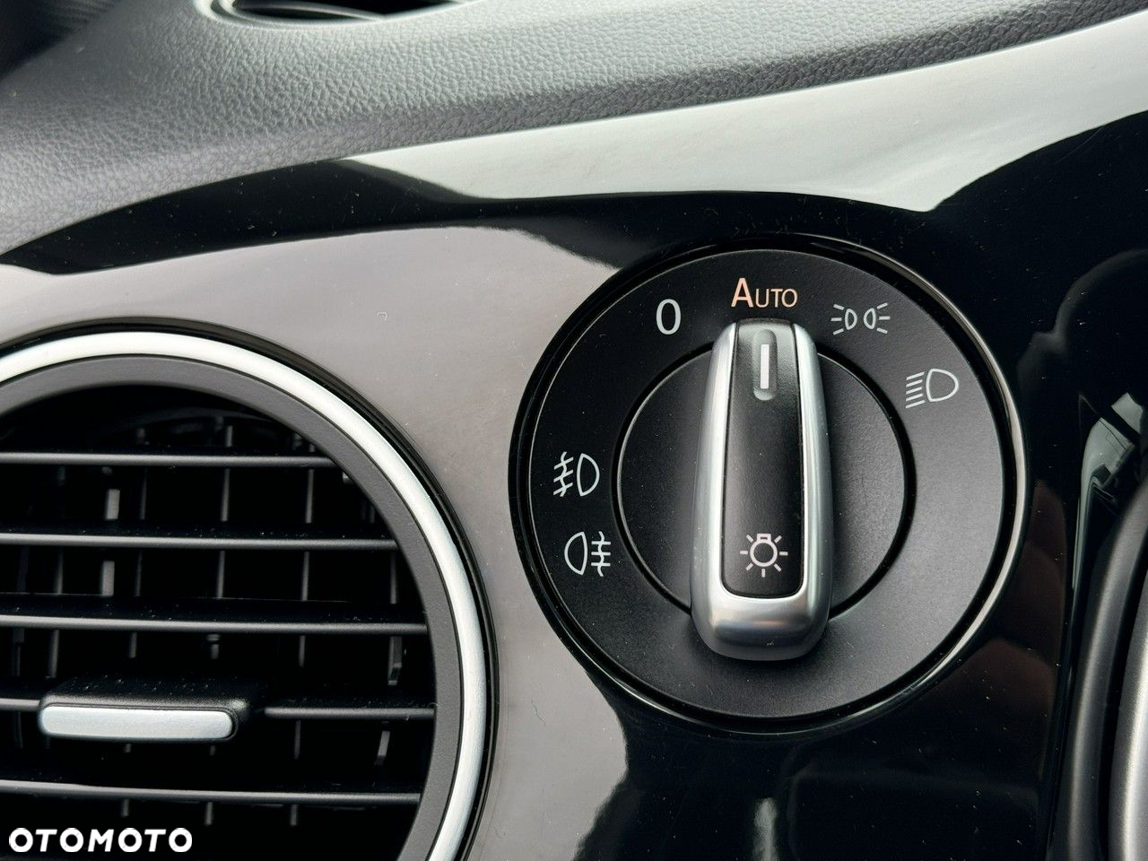 Volkswagen New Beetle - 18