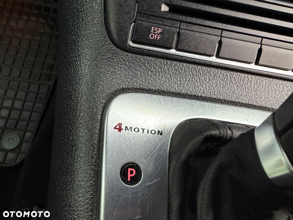 Volkswagen Tiguan 2.0 TDI DPF 4Motion DSG Sport & Style - 28
