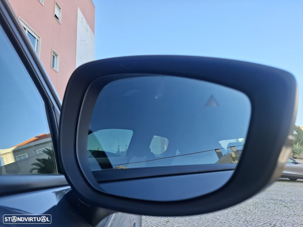 Mazda MX-30 e-SKYACTIV EXCLUSIVE-LINE - 50