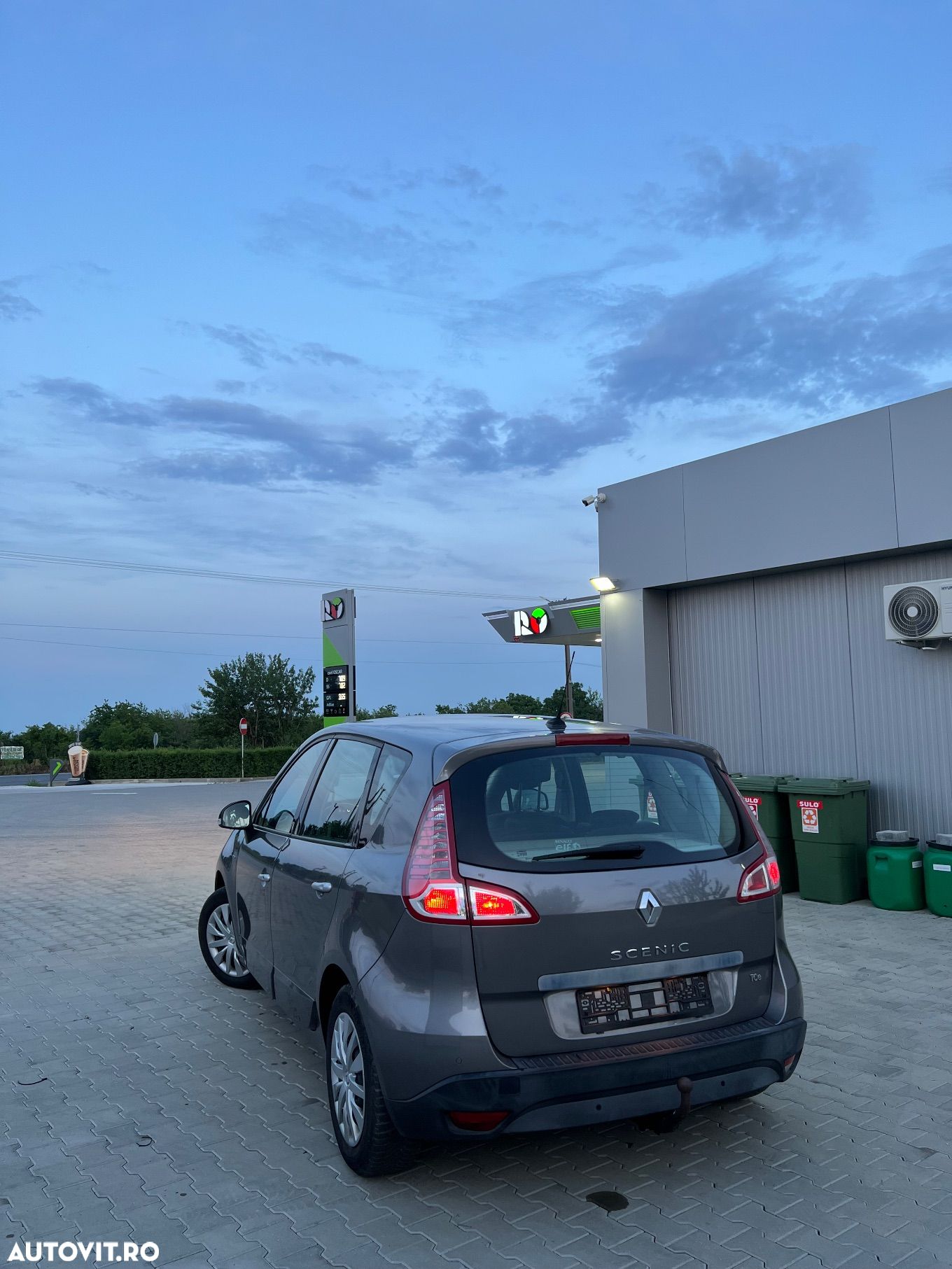 Renault Scenic TCe 130 Bose Edition - 18