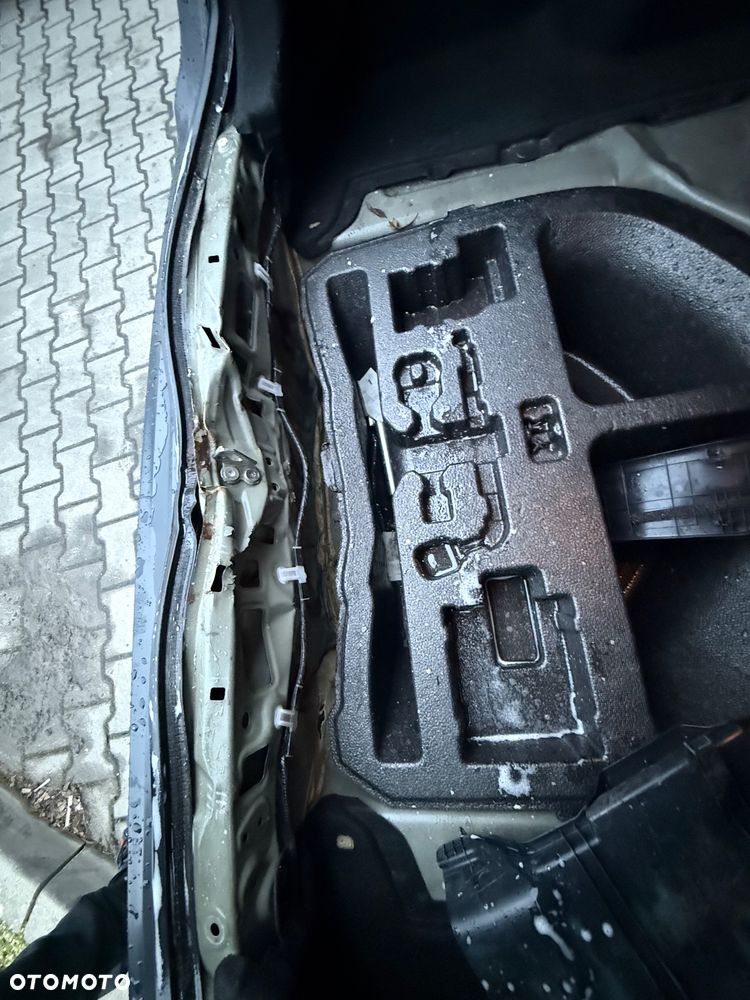 Toyota Corolla 1.8 Hybrid Comfort - 6