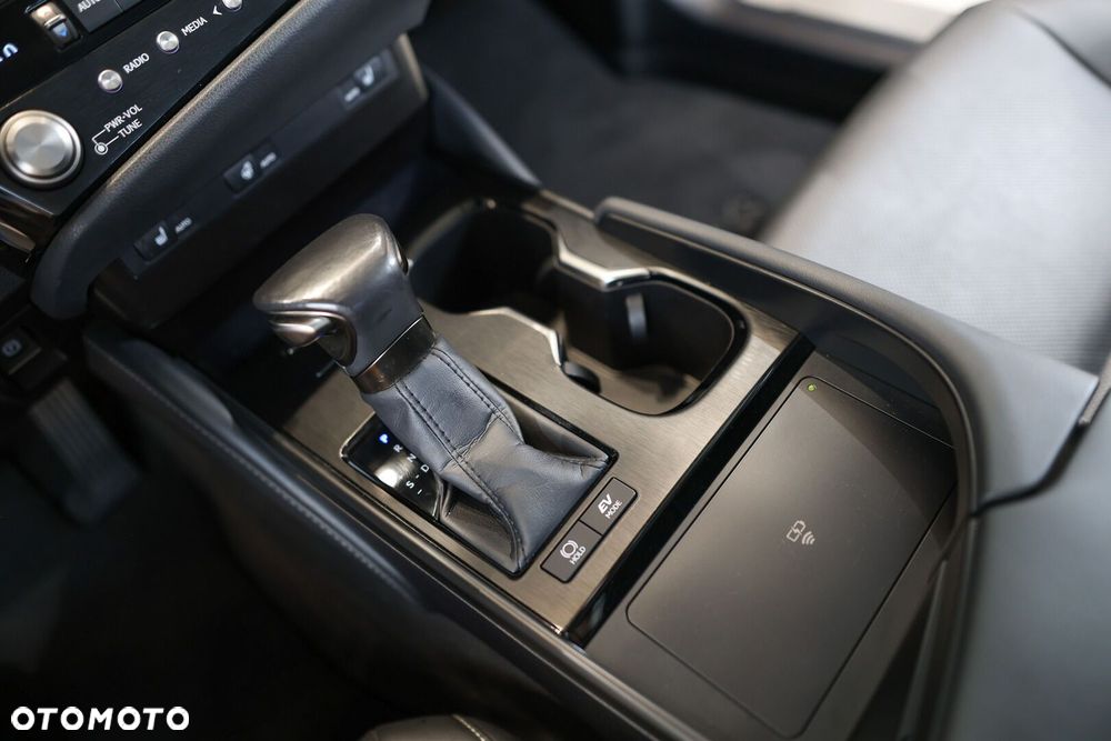 Lexus ES 300h Business Edition - 20
