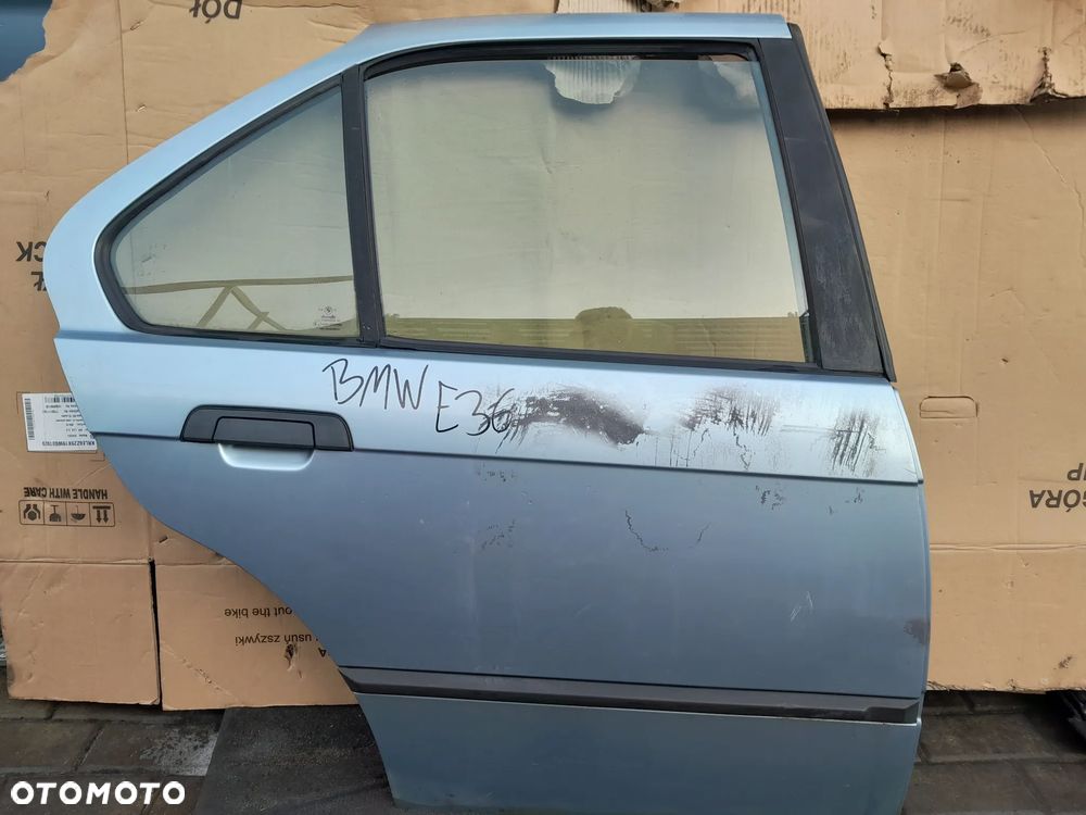BMW E36 DRZWI PRAWE TYLNE PRAWY TYŁ - 1