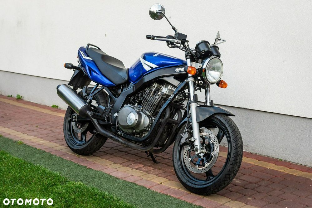 Suzuki GS - 2