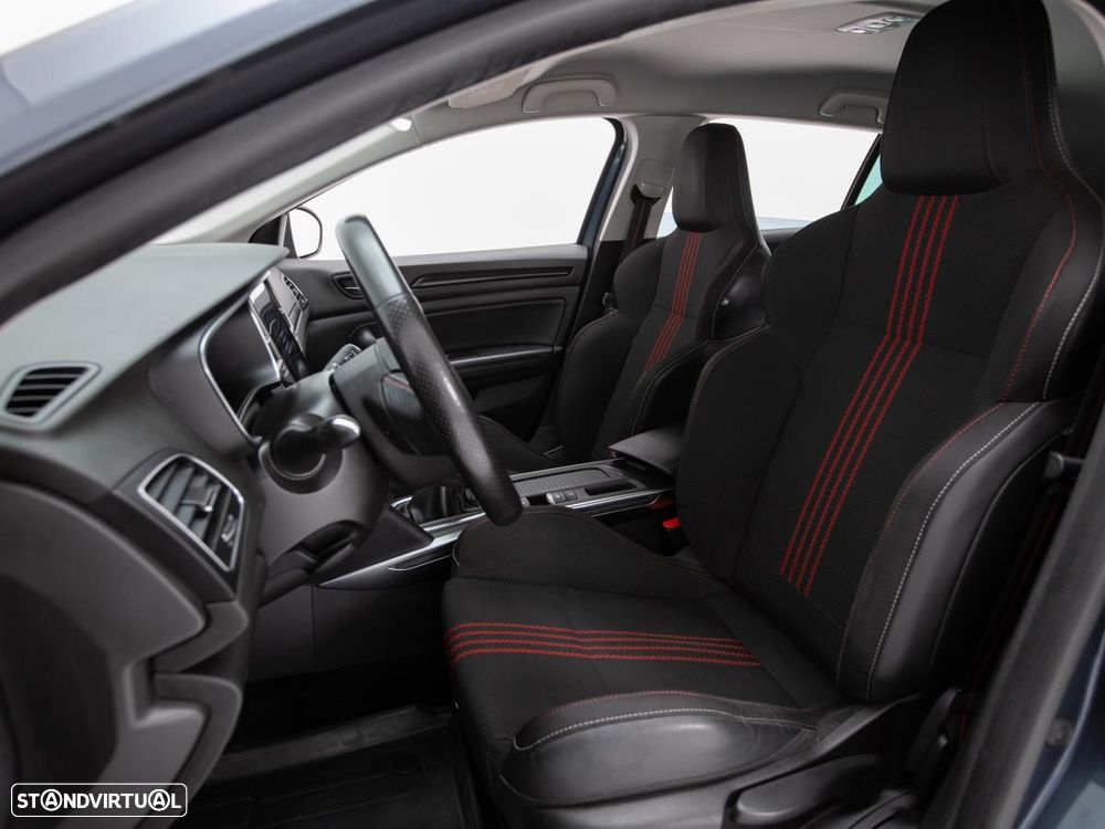 Renault Mégane Sport Tourer 1.5 Blue dCi R.S. Line — fotografia 7
