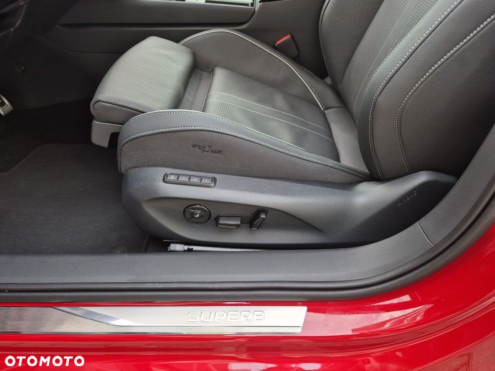 Skoda Superb 2.0 TSI Sportline DSG - 20