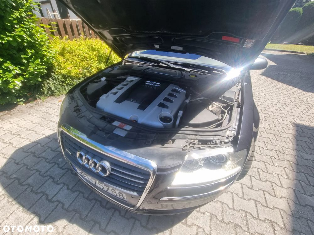 Audi A8 4.2 TDI L Quattro - 17