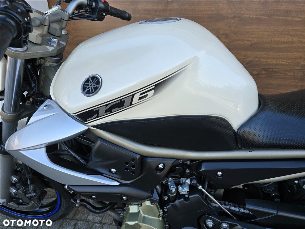 Yamaha XJ - 11