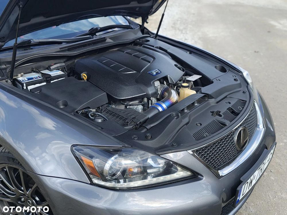 Lexus IS - 30