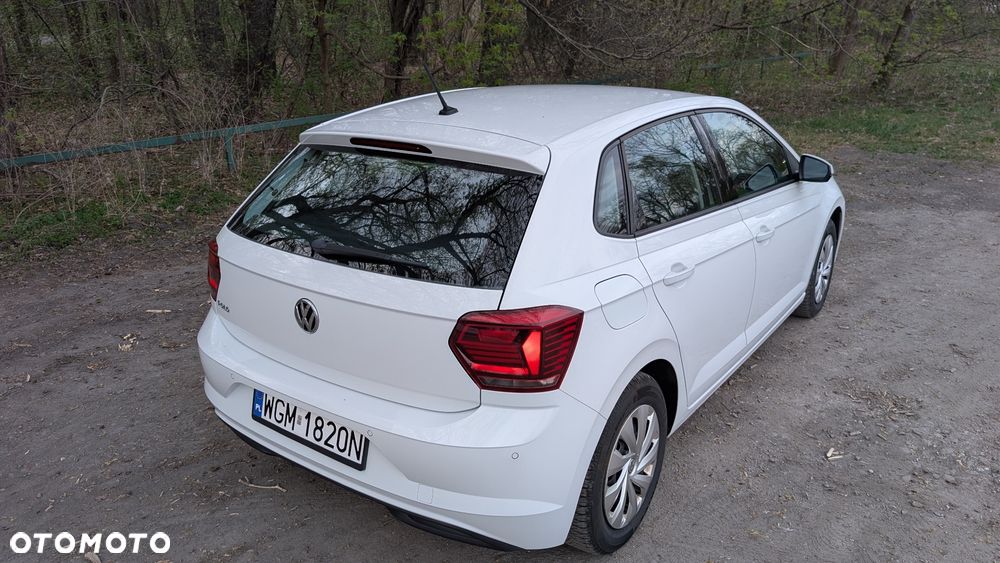 Volkswagen Polo 1.0 Comfortline - 10