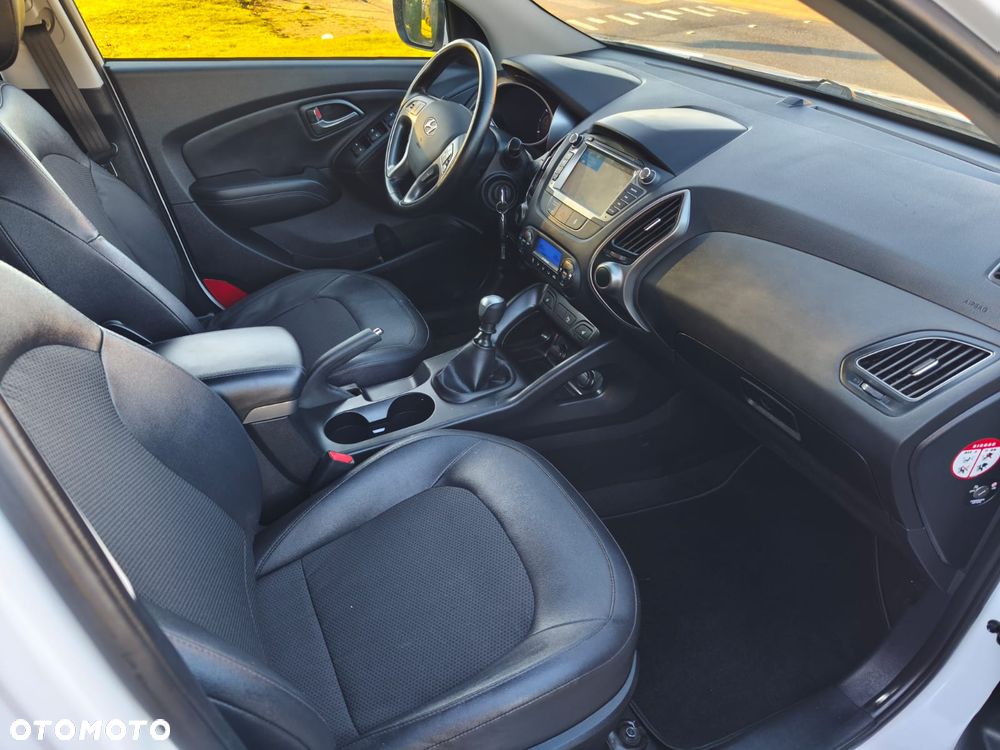 Hyundai ix35 1.6 GDI Premium 2WD - 19
