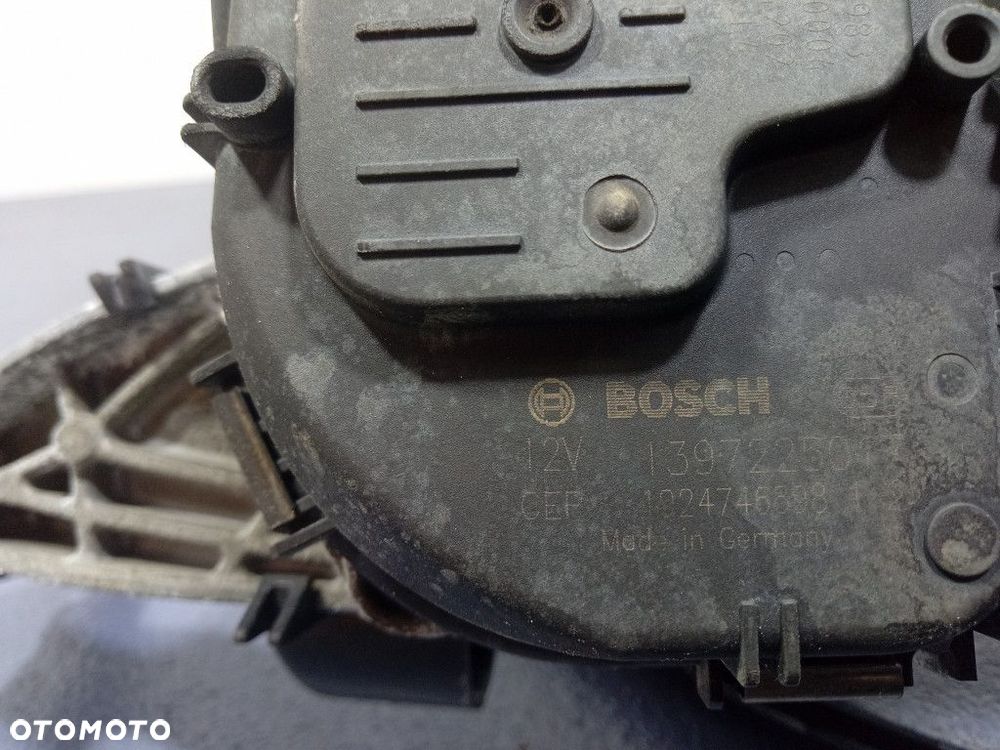 MERCEDES GLC X253 MECHANIZM WYCIERACZEK PRZÓD A2538204500 - 6