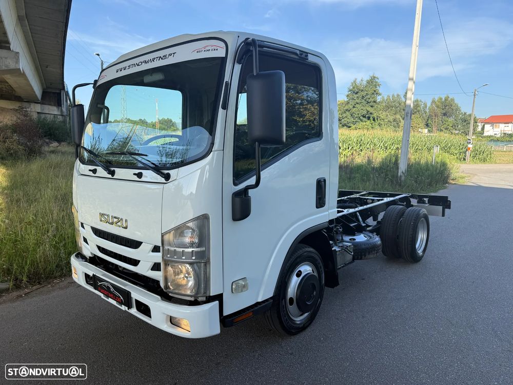 Isuzu NLR 3.0 35.150 Ch. Curto - 1