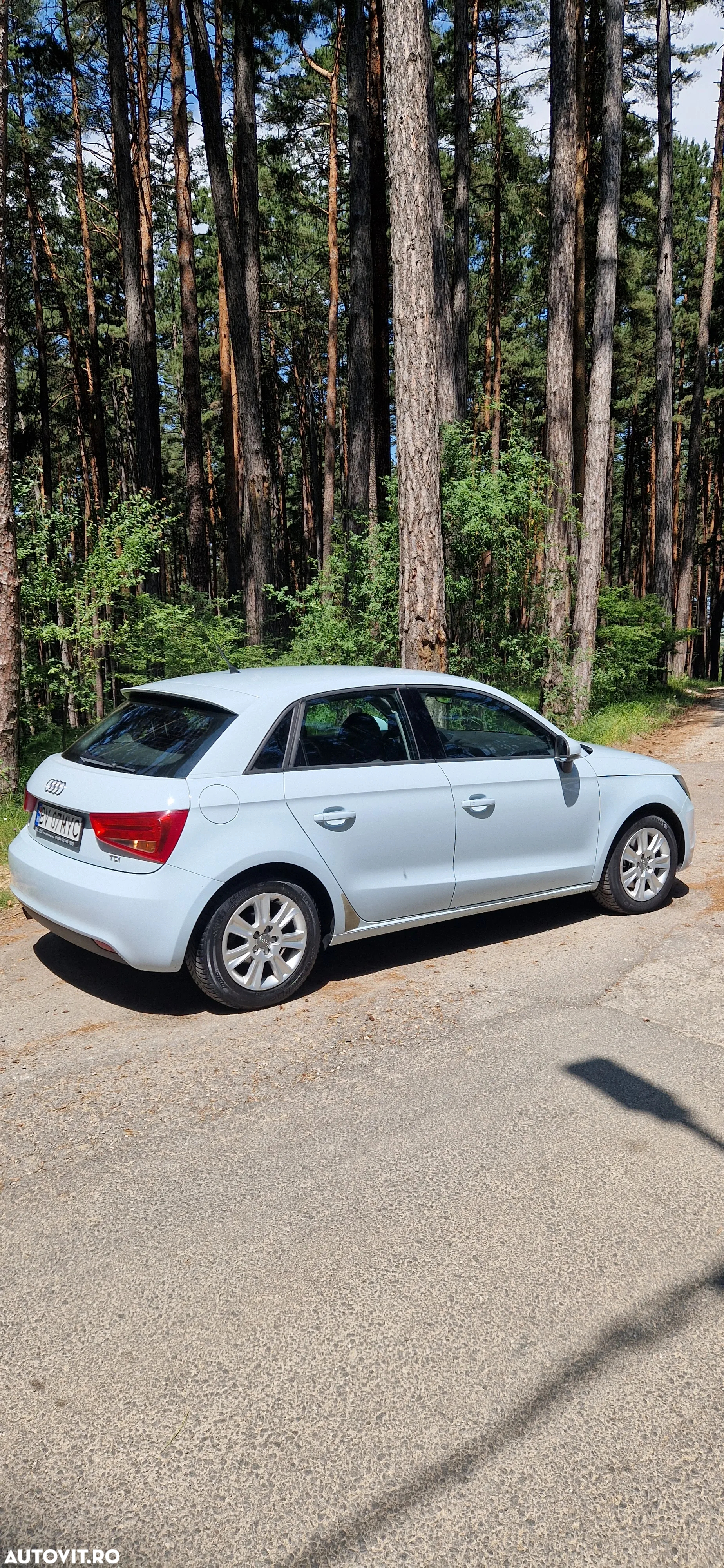 Audi A1 Sportback 1.6 TDI Attraction - 6