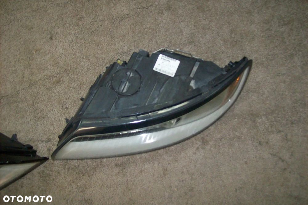 LAMPA PRZEDNIA  PRAWA VOLVO V50 EUROPA - 4