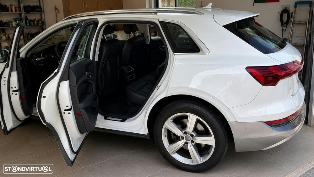 Audi e-tron 50 quattro - 4