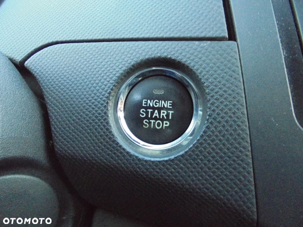 Toyota Yaris 1.3 VVT-i Travel - 18