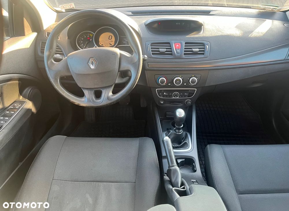 Renault Megane 1.6 16V 110 Dynamique - 11