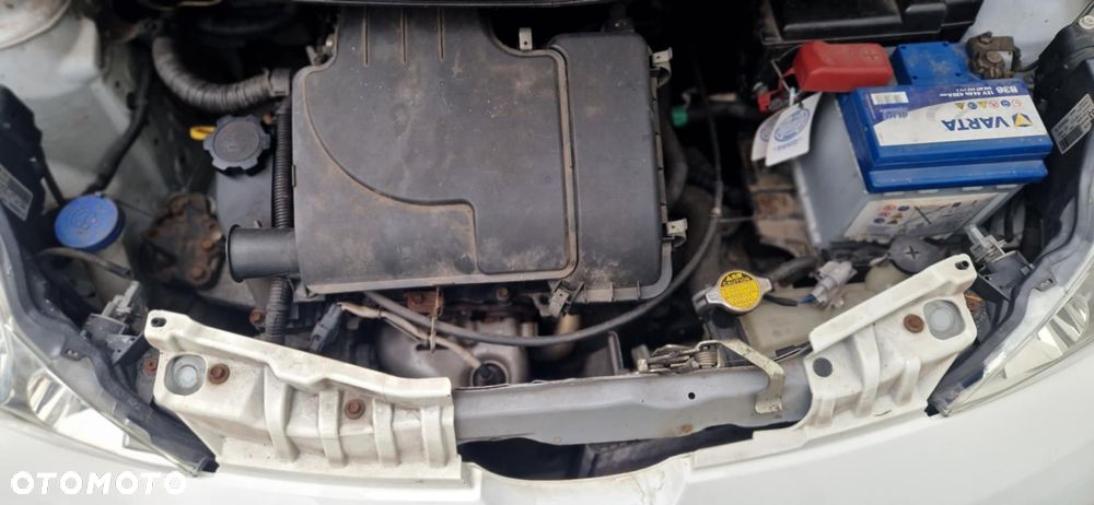 Peugeot 107 70 Petit Filou - 10