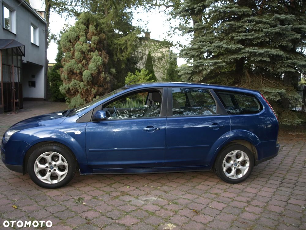 Ford Focus - 8