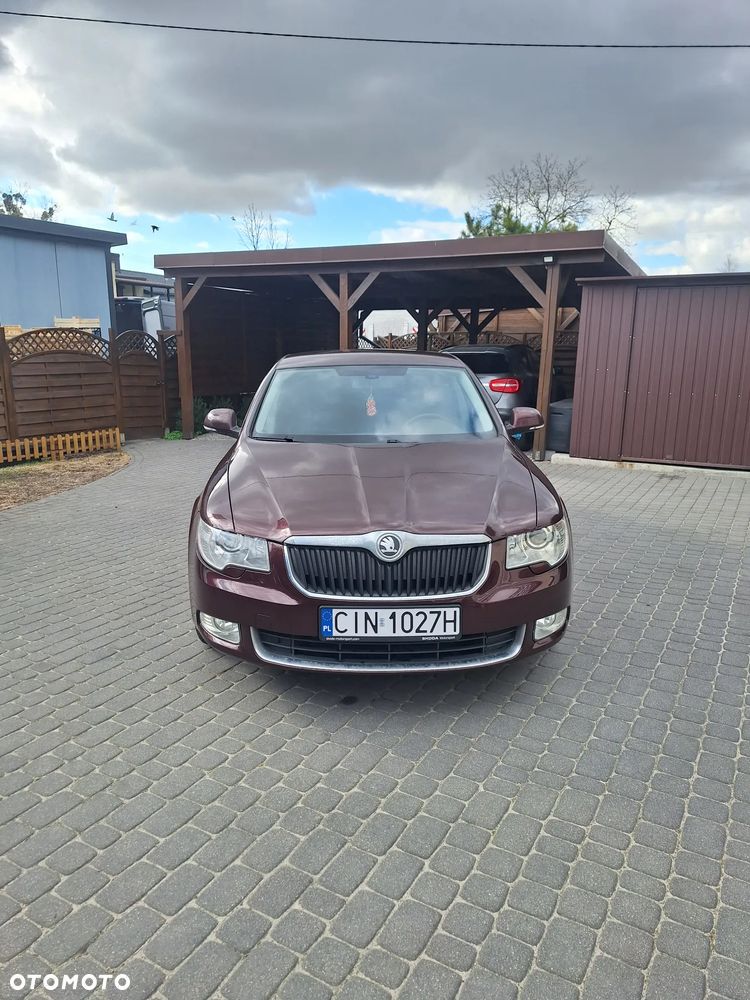 Skoda Superb 2.0 TDI Ambition DSG - 10