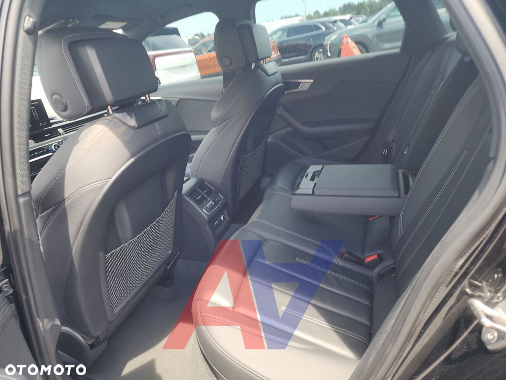 Audi A4 Limousine - 8