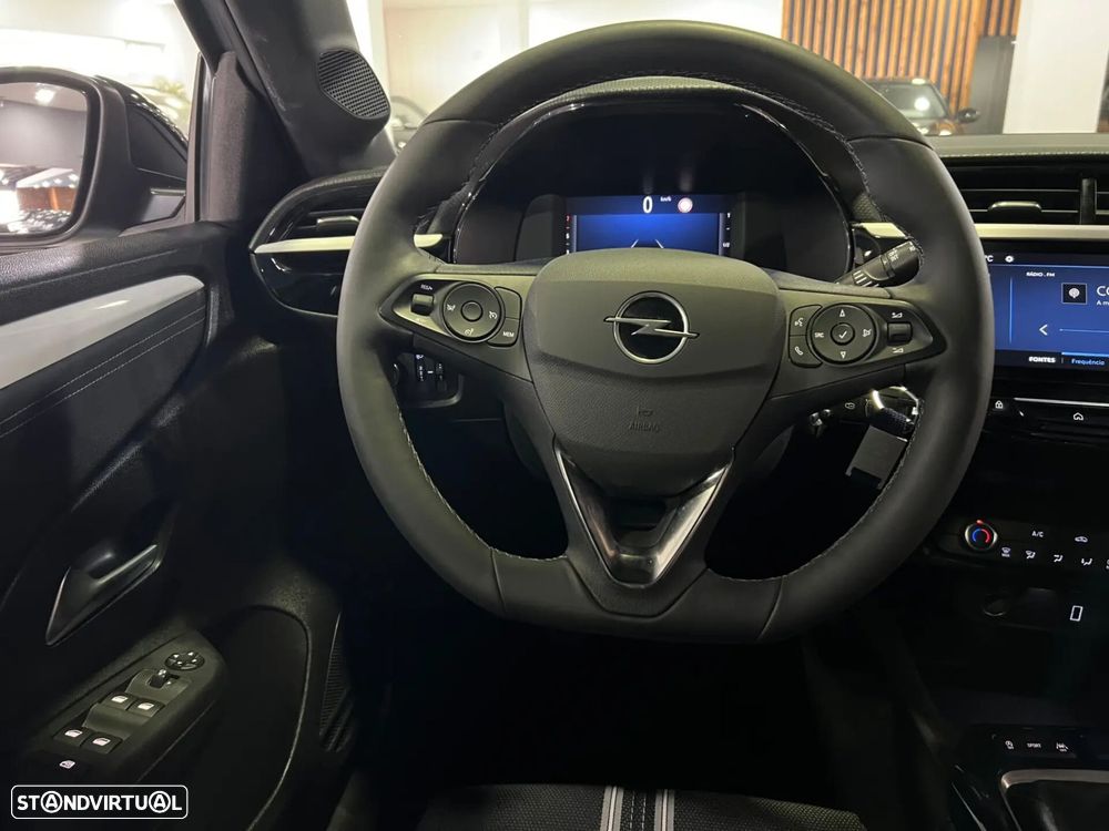 Opel Corsa 1.2 T GS - 17