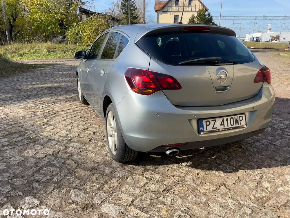 Opel Astra IV 1.4 T Sport - 15